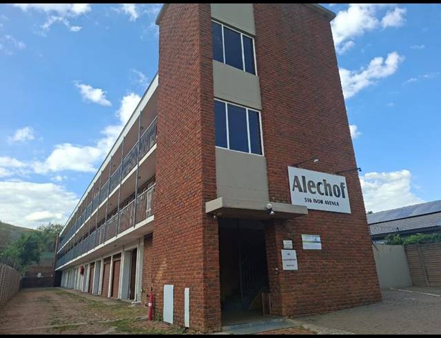 1 BEDROOM APARTMENT FOR SALE IN MAYVILLE